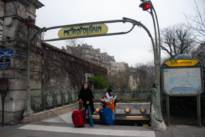 Packing correctly can make-or-break a trip! Paris Couple at Metro / (c) 2006 Ted Grellner