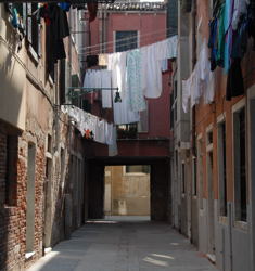 Quick-drying clothes are essential to today's traveler / Clothes Drying in Venetian Alley - (c) 2007 Ted Grellner